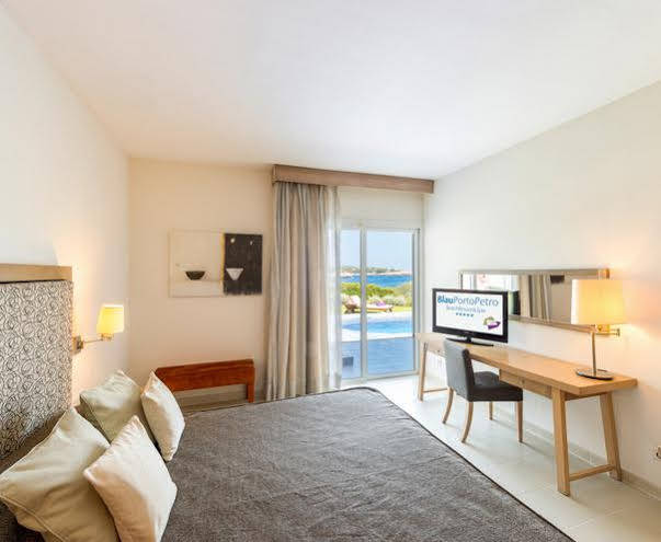 Blau Privilege Porto Petro Beach & 5* Santanyi
